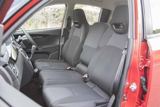 Illustration for article titled Is the Mahindra KUV100 the last 2 row 6 seater car left?